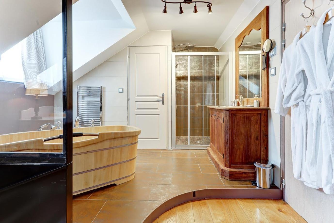 Champagne Domaine Sacret - AY Bed and Breakfast Ay-Champagne Eksteriør billede