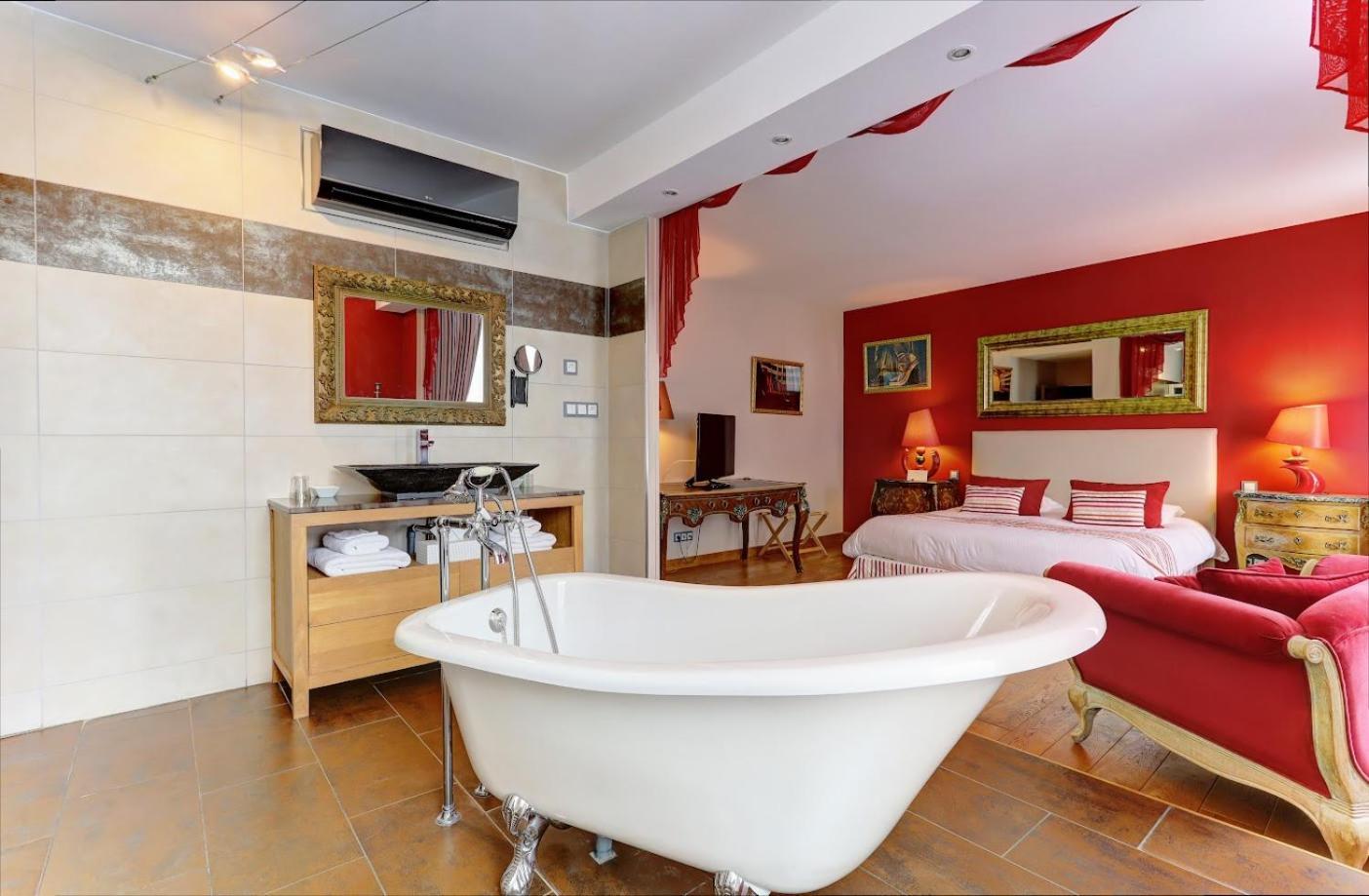 Champagne Domaine Sacret - AY Bed and Breakfast Ay-Champagne Eksteriør billede